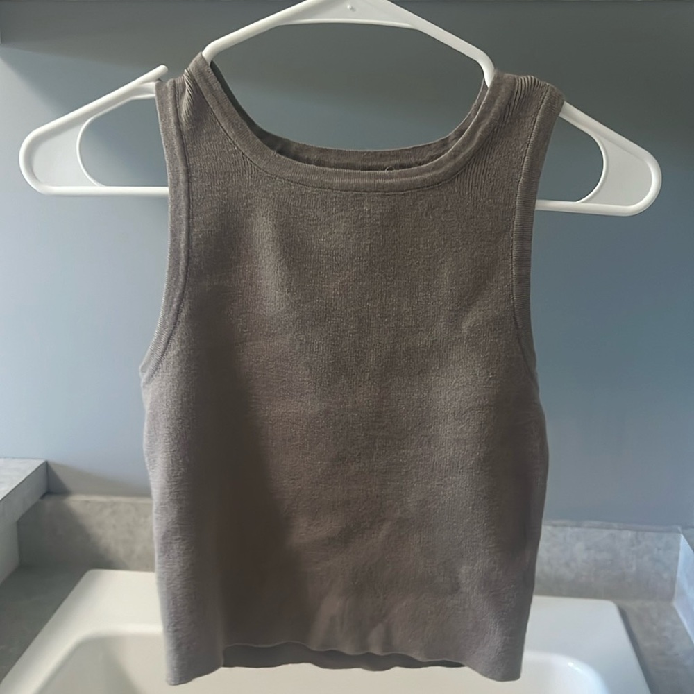 NWOT * L.A. Hearts Taupe Crop Sweater Tank Size Small